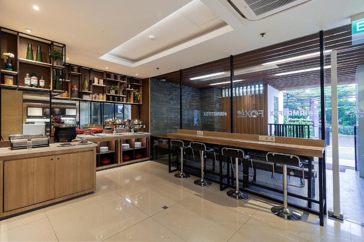 Fox Lite Grogol Jakarta Exterior photo
